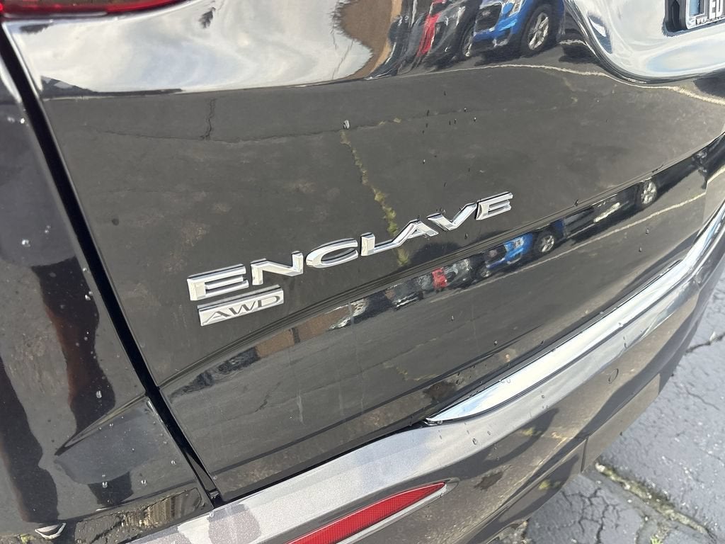 2020 Buick Enclave Essence