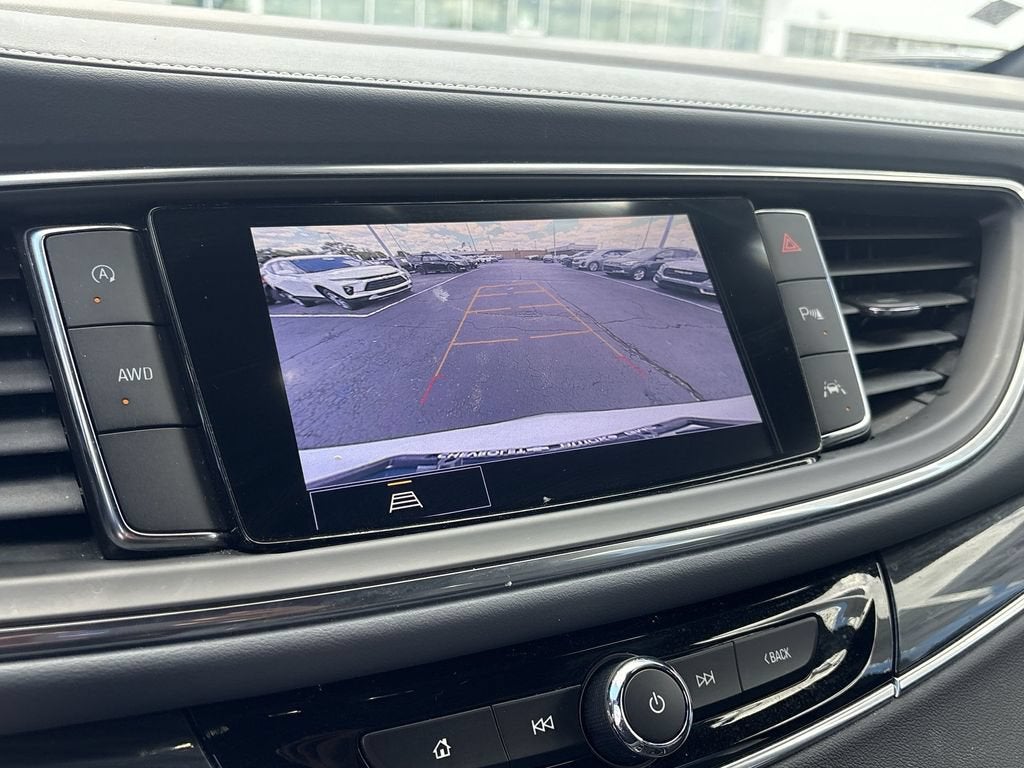 2024 Buick Enclave Essence