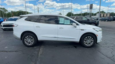 2024 Buick Enclave Essence