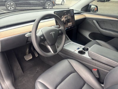 2024 Tesla Model Y Long Range