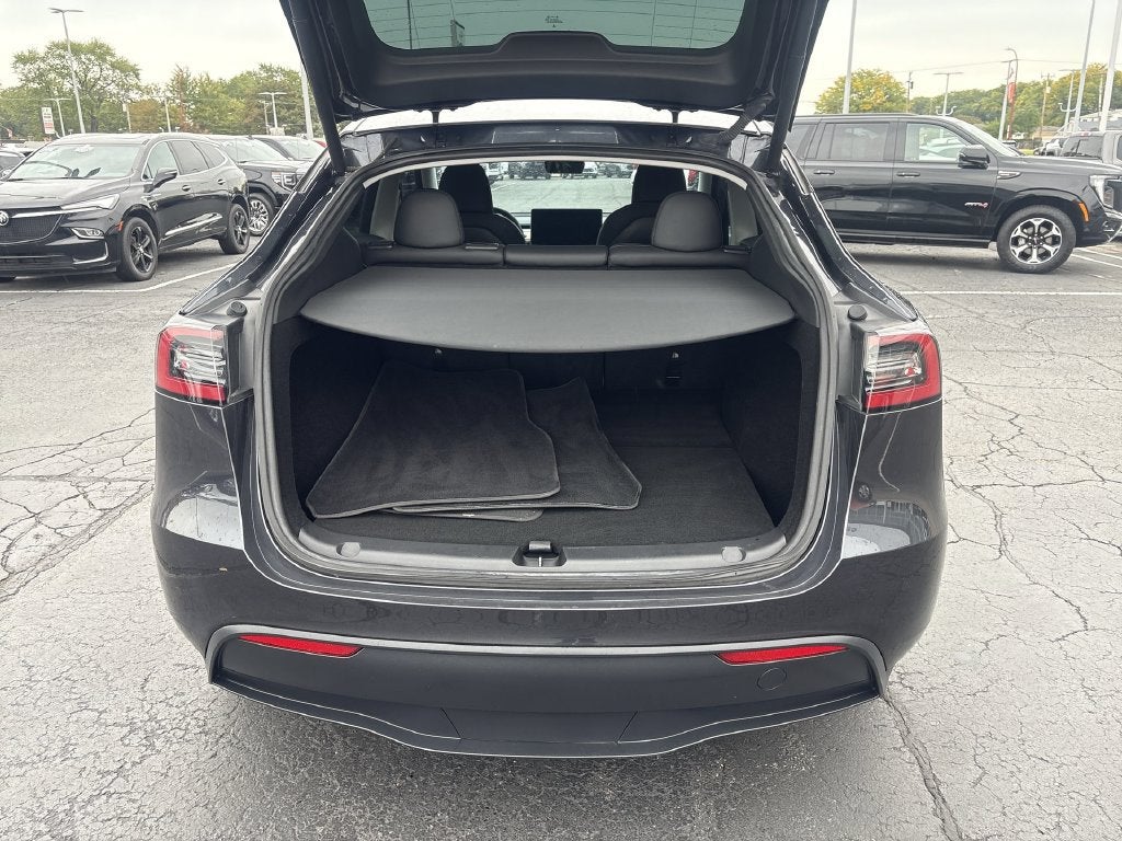 2024 Tesla Model Y Long Range