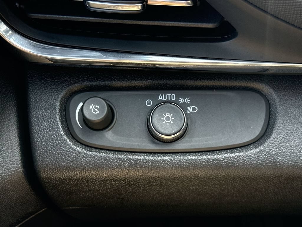 2025 Buick Envista Preferred