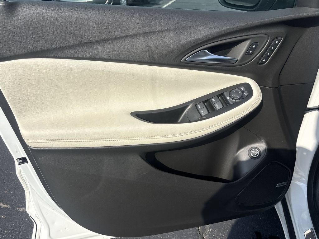 2024 Buick Encore GX Avenir