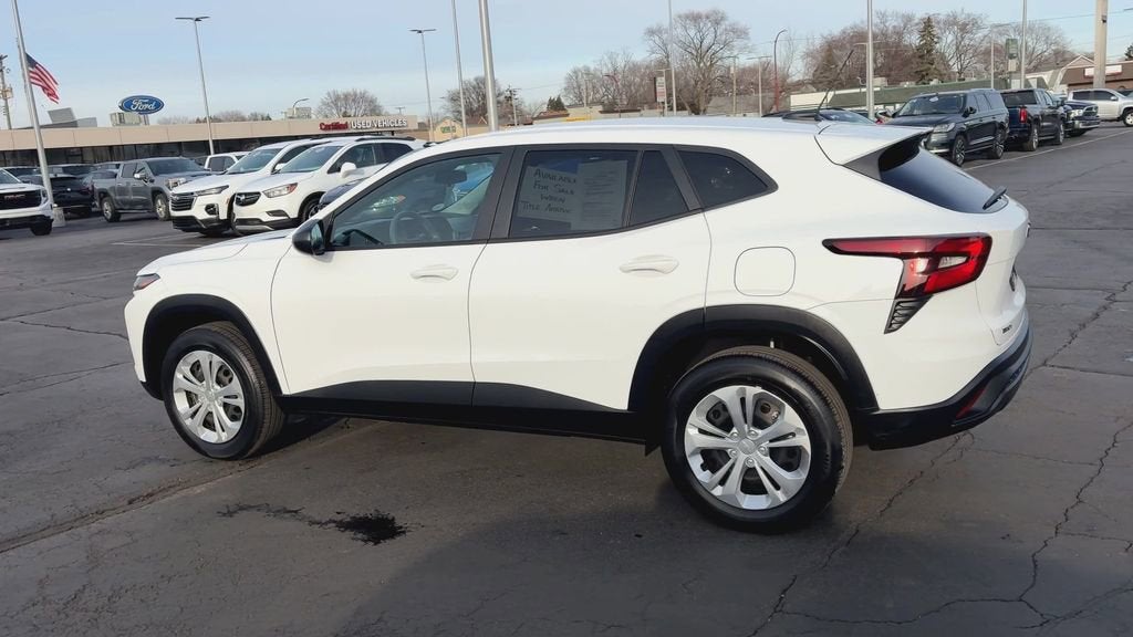 2024 Chevrolet Trax LS