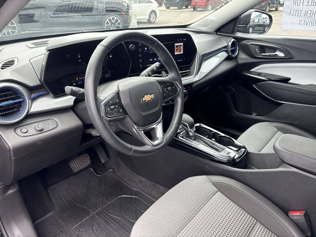 2024 Chevrolet Trax LT