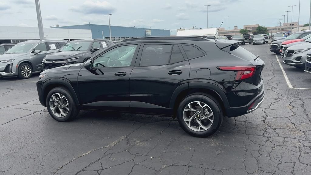 2024 Chevrolet Trax LT