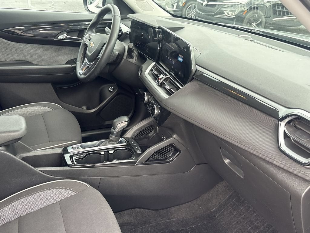 2024 Chevrolet TrailBlazer LT - Photo 27