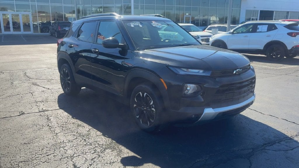 Used 2021 Chevrolet Trailblazer LT with VIN KL79MRSL5MB174547 for sale in Center Line, MI