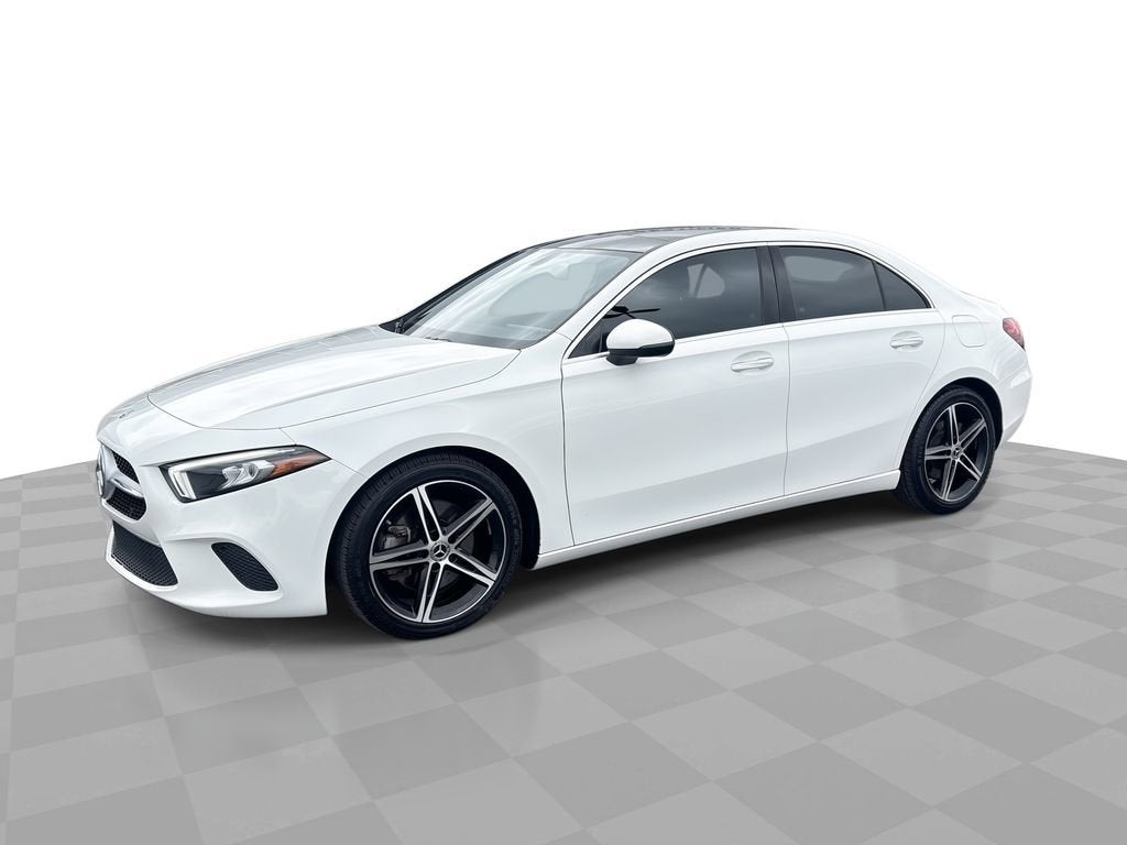 2022 Mercedes-Benz A 220 A 220