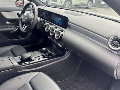 2022 Mercedes-Benz A 220 A 220