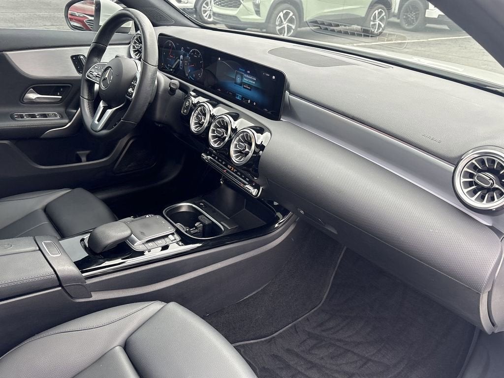 2022 Mercedes-Benz A 220 A 220