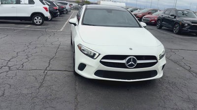 2022 Mercedes-Benz A 220 A 220