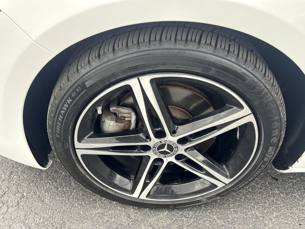 2022 Mercedes-Benz A 220 A 220