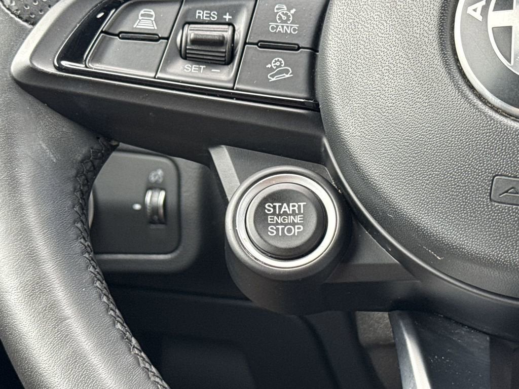 2023 Alfa Romeo Stelvio Ti AWD