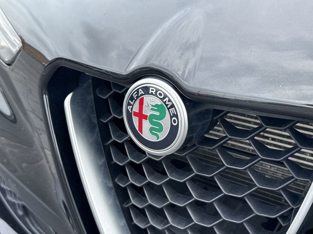 2023 Alfa Romeo Stelvio Ti AWD