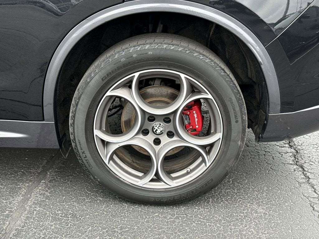 2023 Alfa Romeo Stelvio Ti AWD